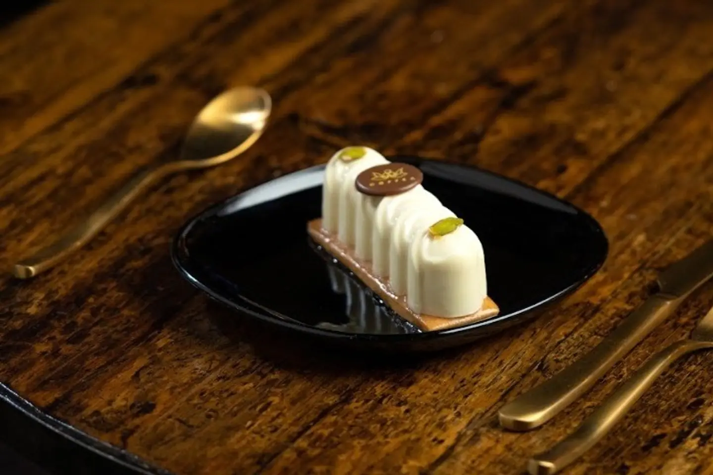 Mastic Mousse