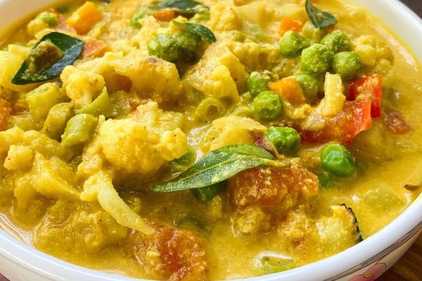 كاري الخضار كوروما