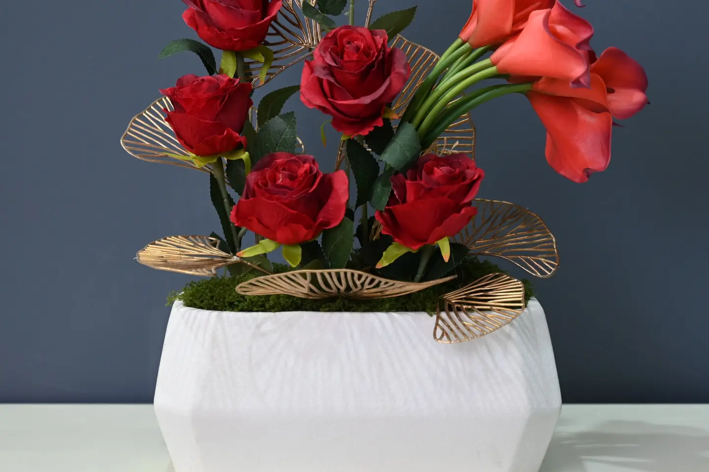 همس المخمل الأحمر