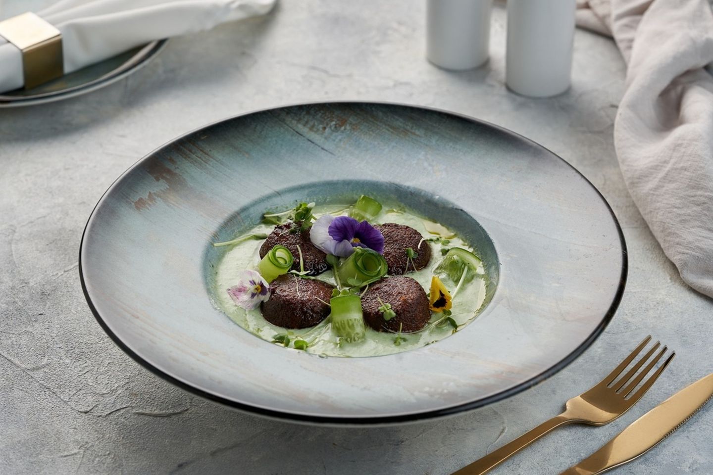 Tzatziki Kebbeh