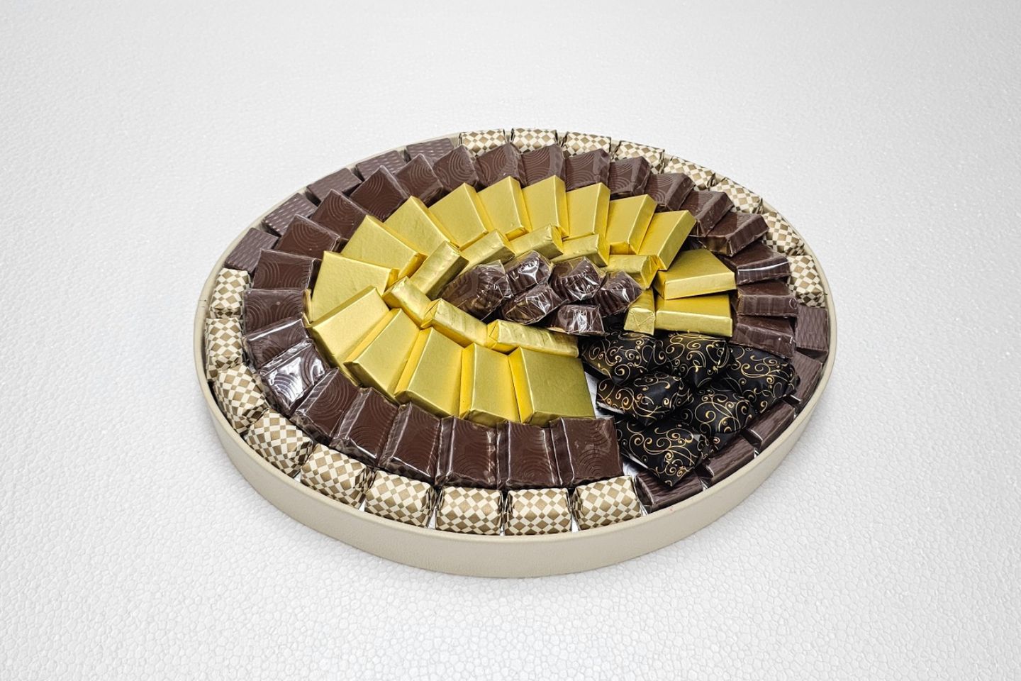 Oval Cream Chocolate Tray