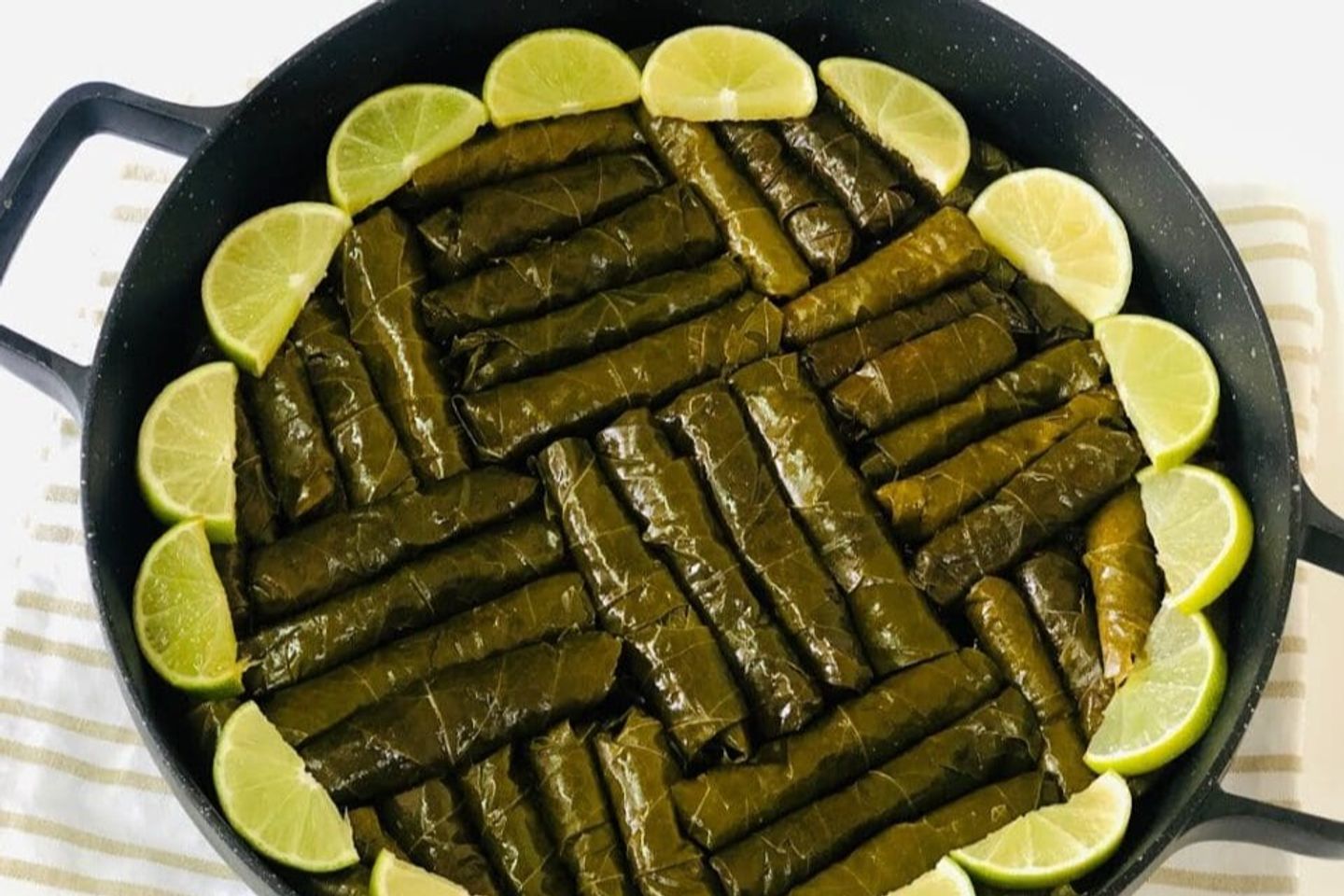صحن كرنب طازج