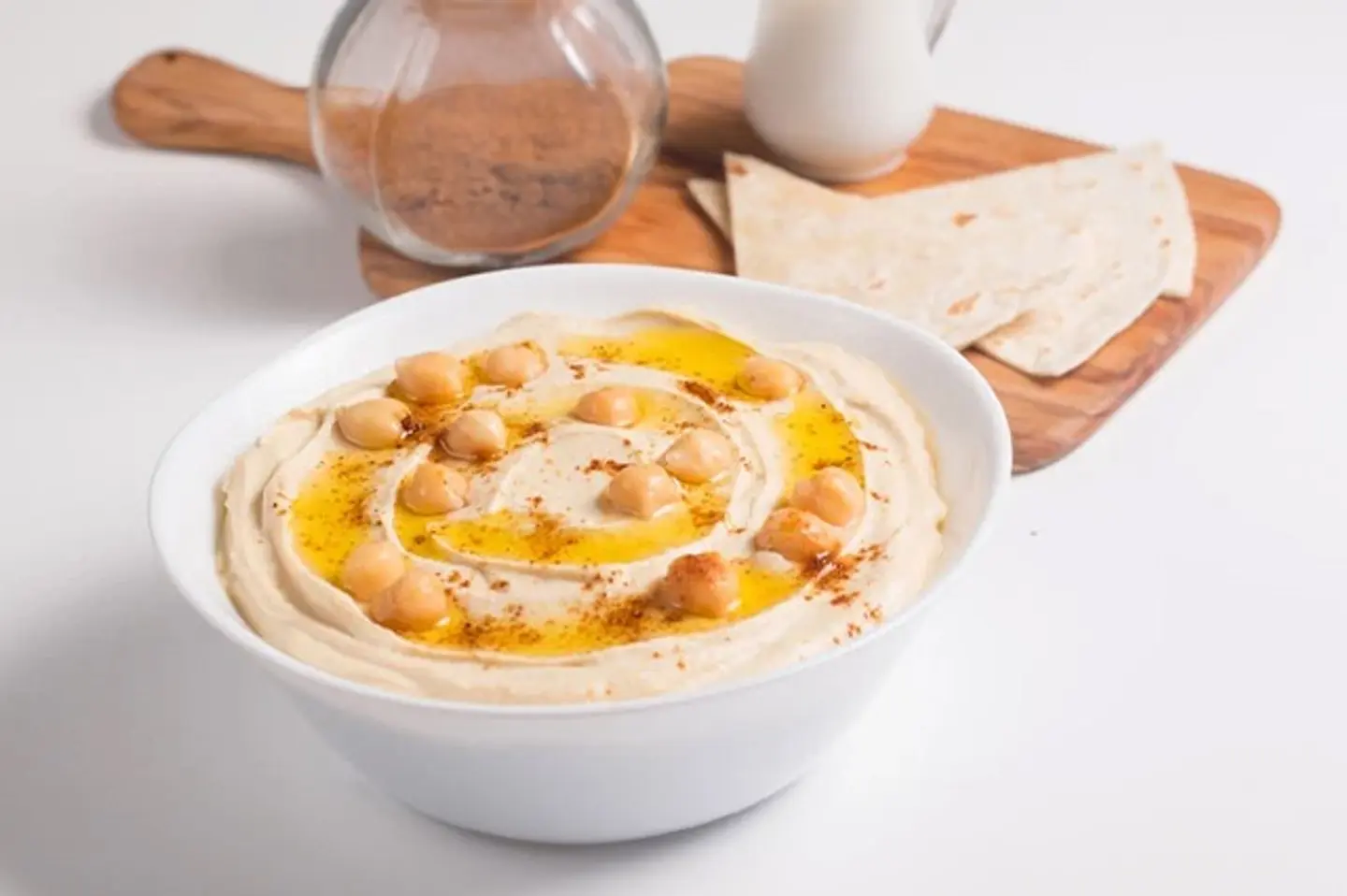 Msabbaha With Hummus