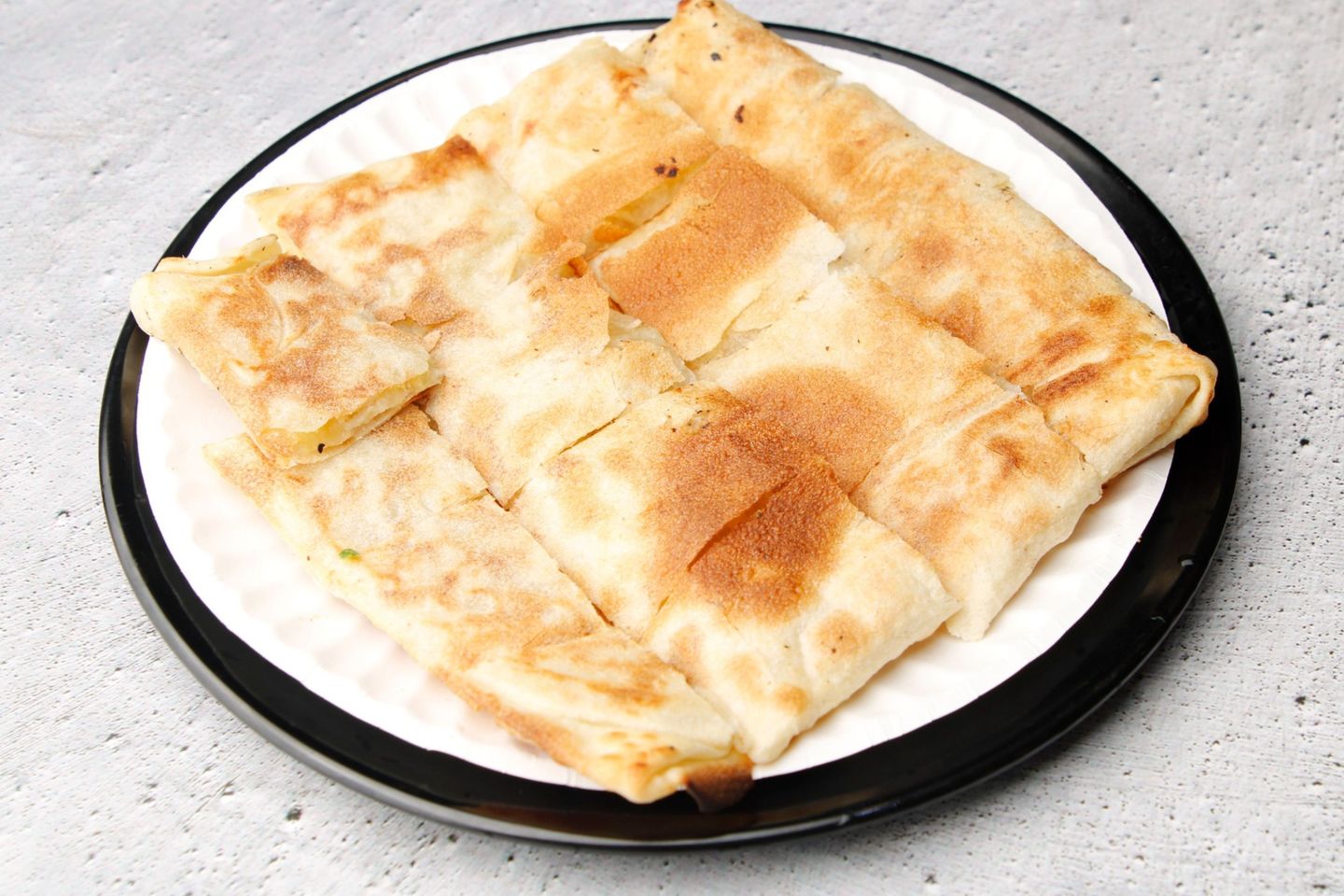 مطبق حلو مشكل
