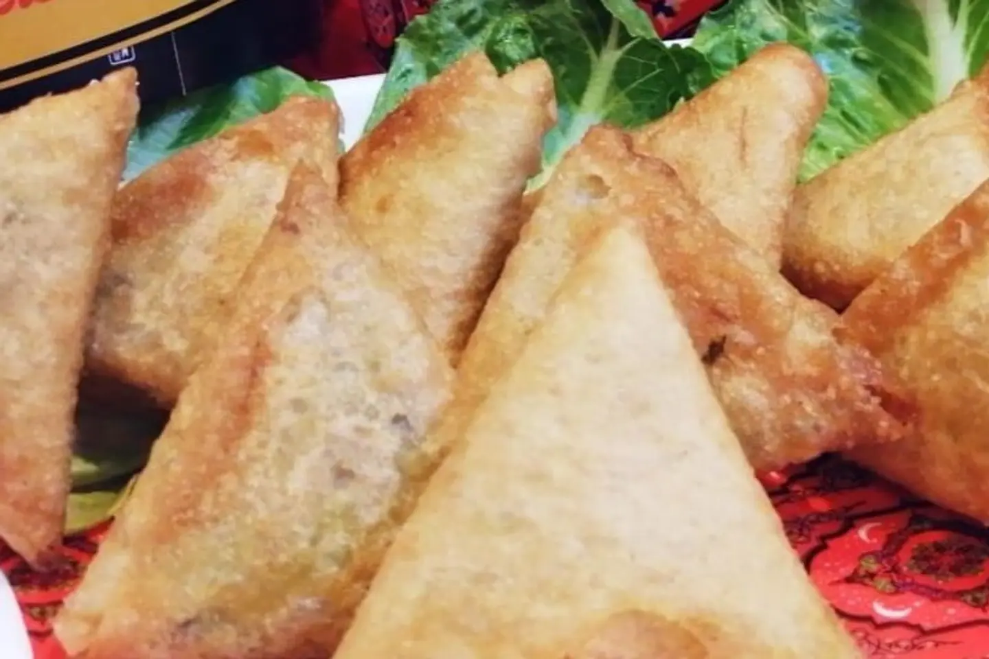 سمبوسة بالجبنة السائلة