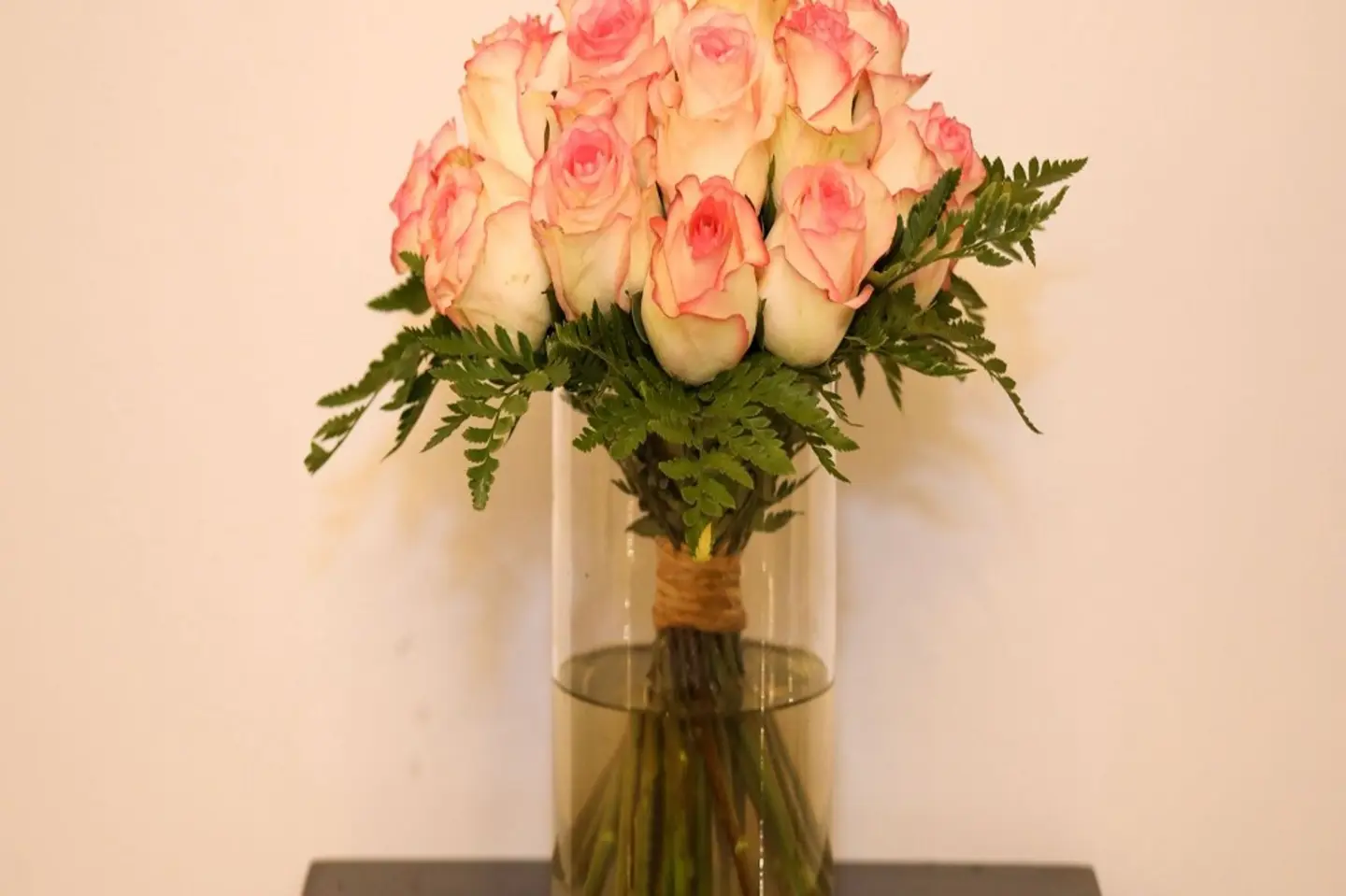 فازة هالة الورود