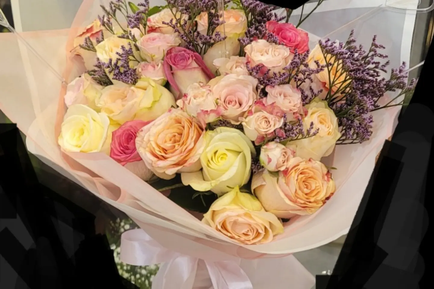 باقة من عالم الورد