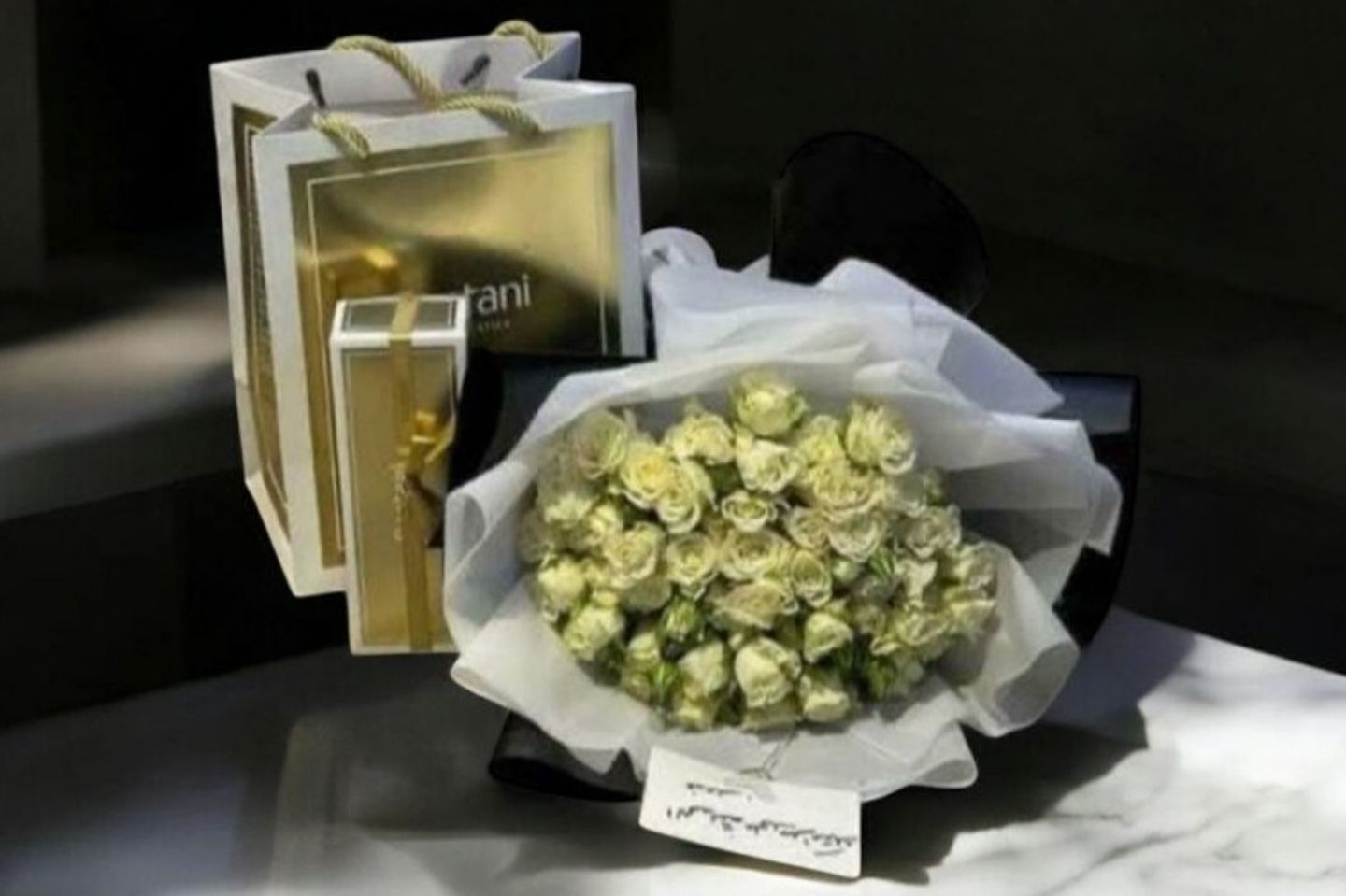 Rose 62
