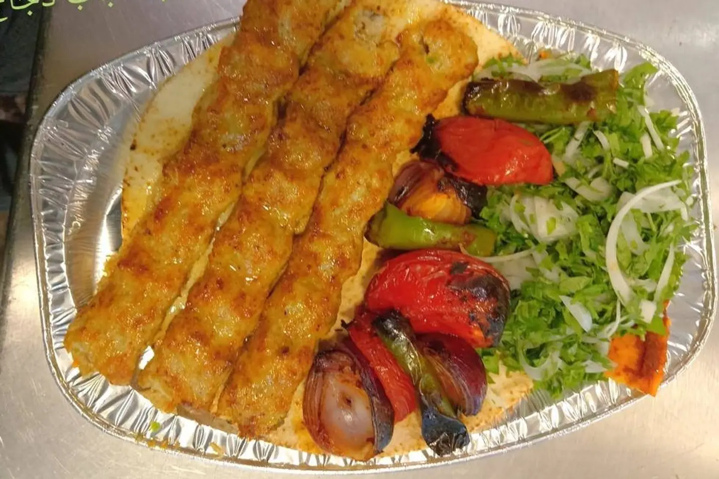 وجبة كباب دجاج