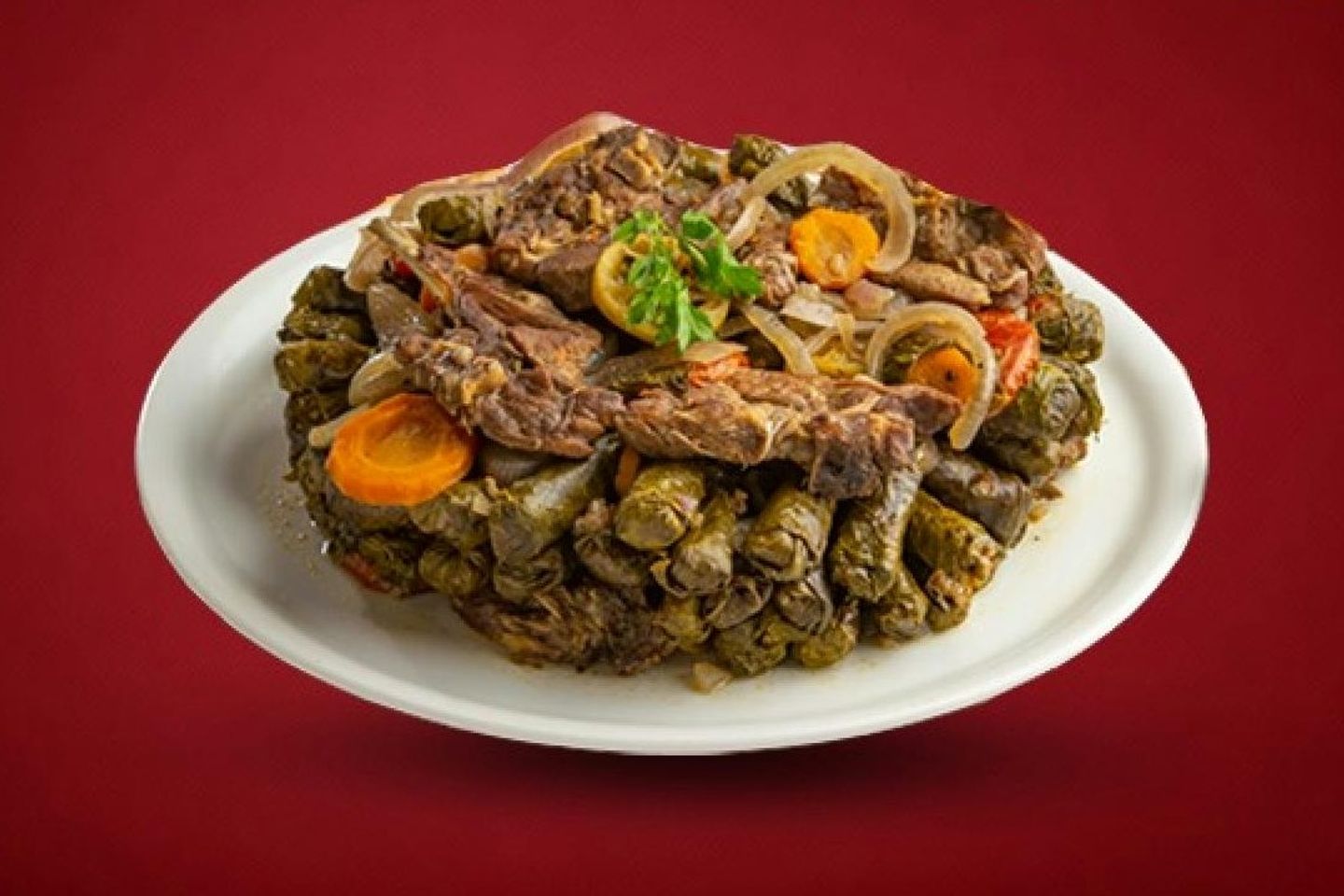 طاجن ورق عنب باللـــحمة