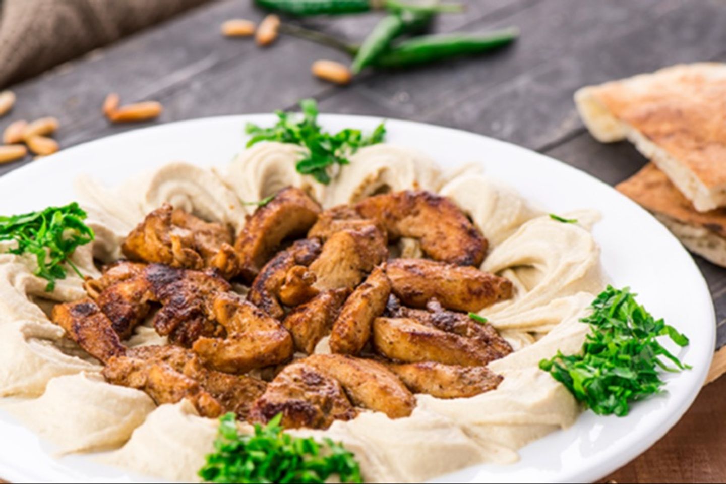 حمص بالدجاج