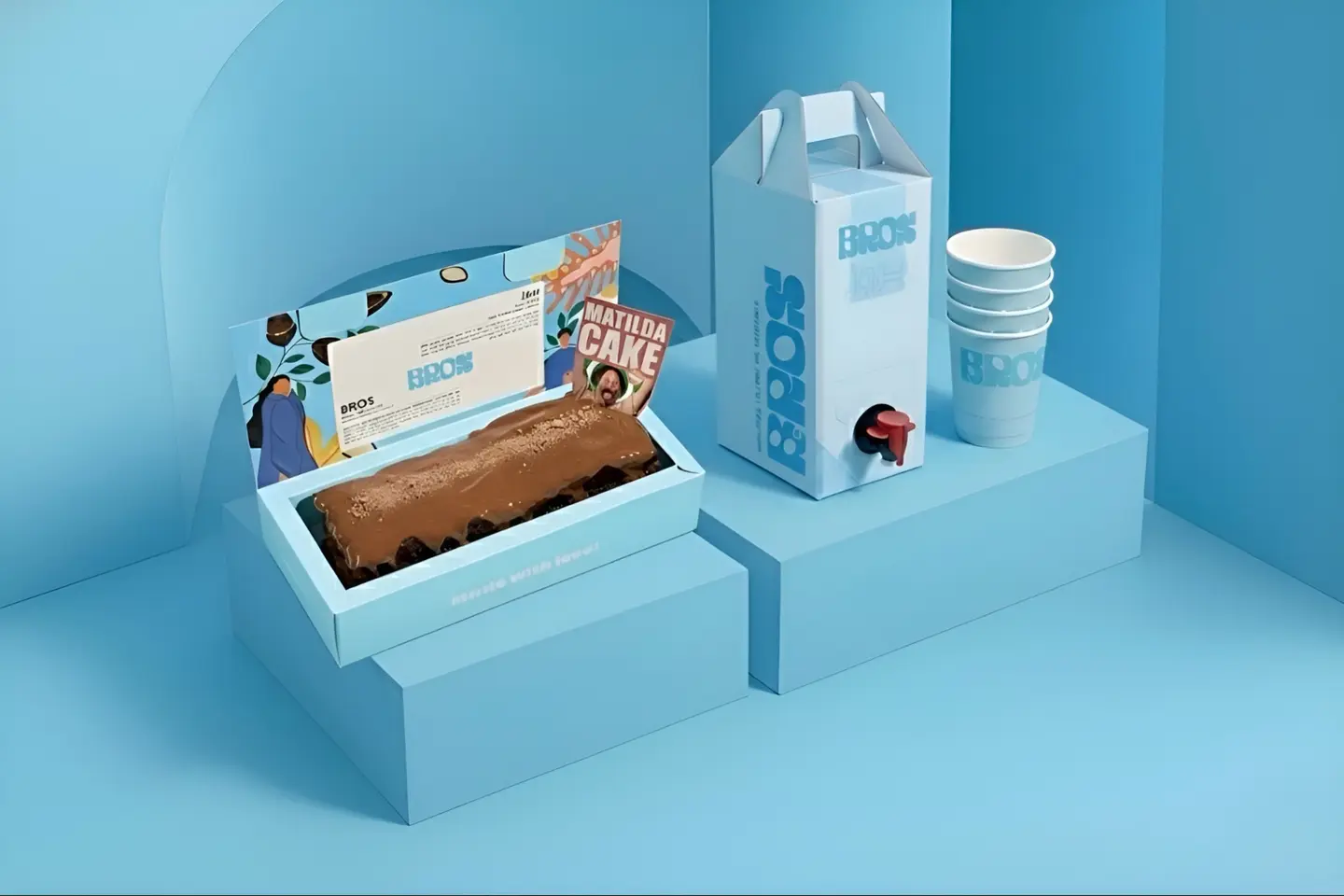 ماتيلدا كيك بوكس + قهوة اليوم بوكس