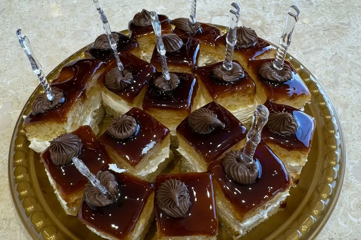 Caramel Cake