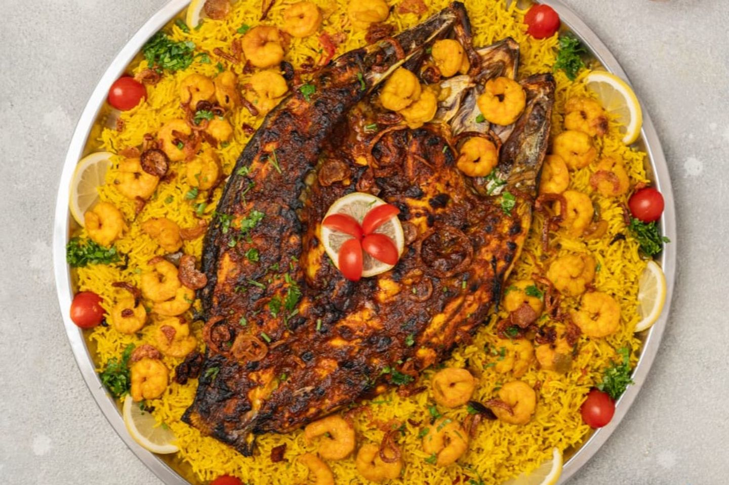 طبق ملكي صغير