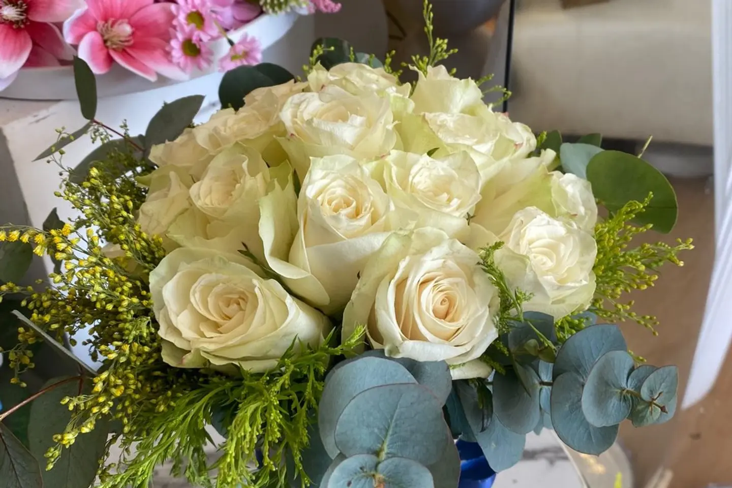 فازة جوري ابيض ١٥٠