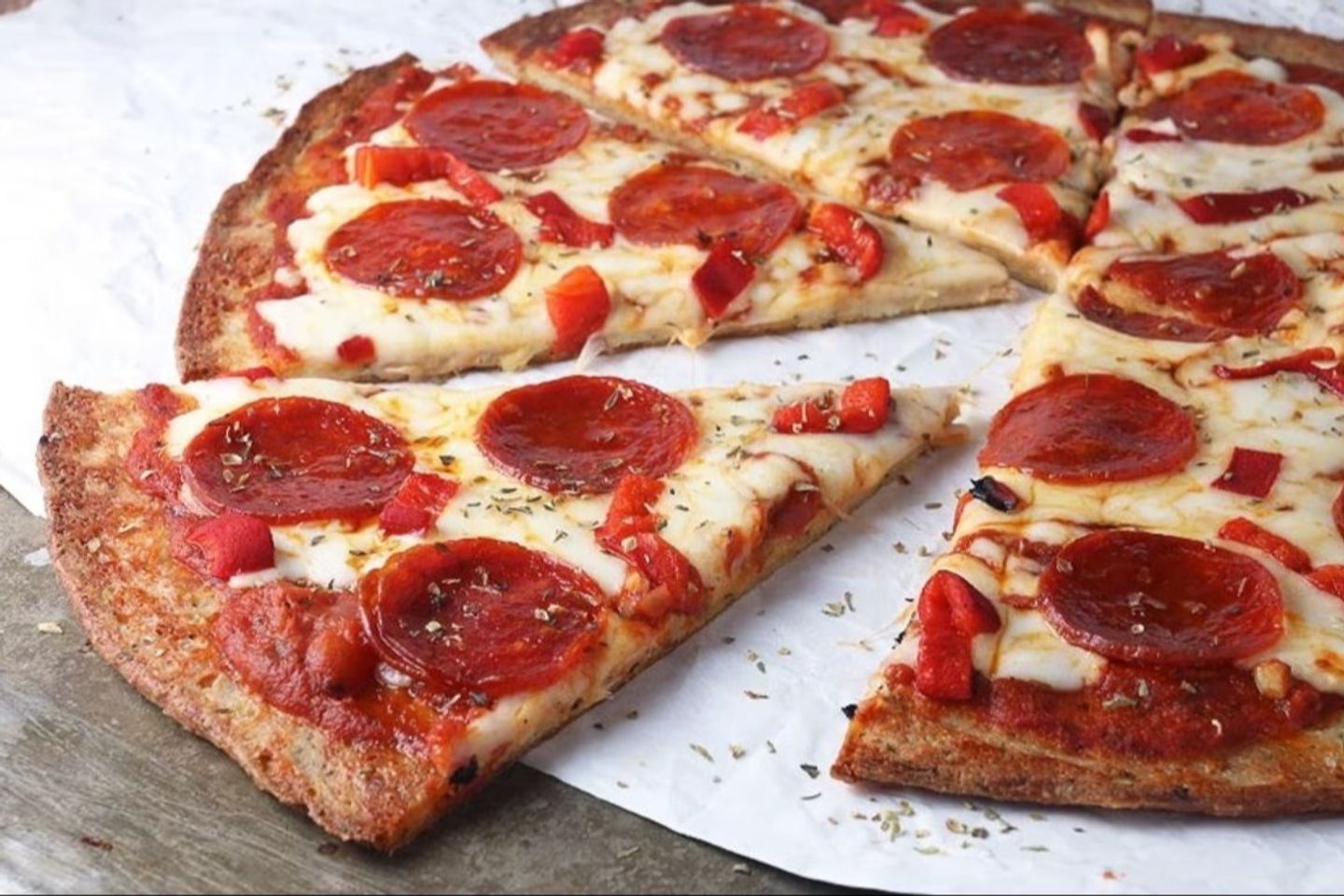 Large Pepperoni Pizza