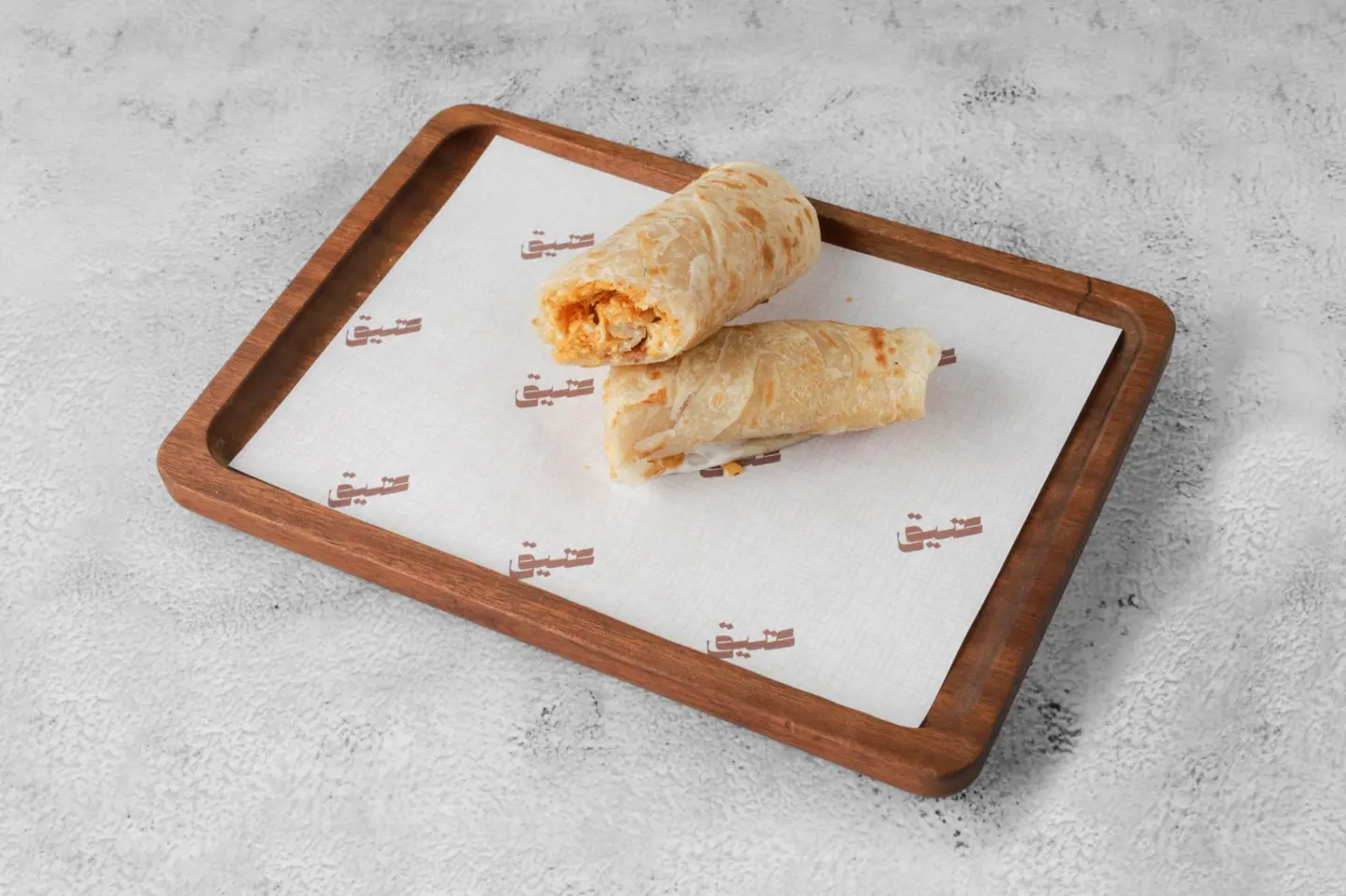 جباتي جبن مع شبس عمان