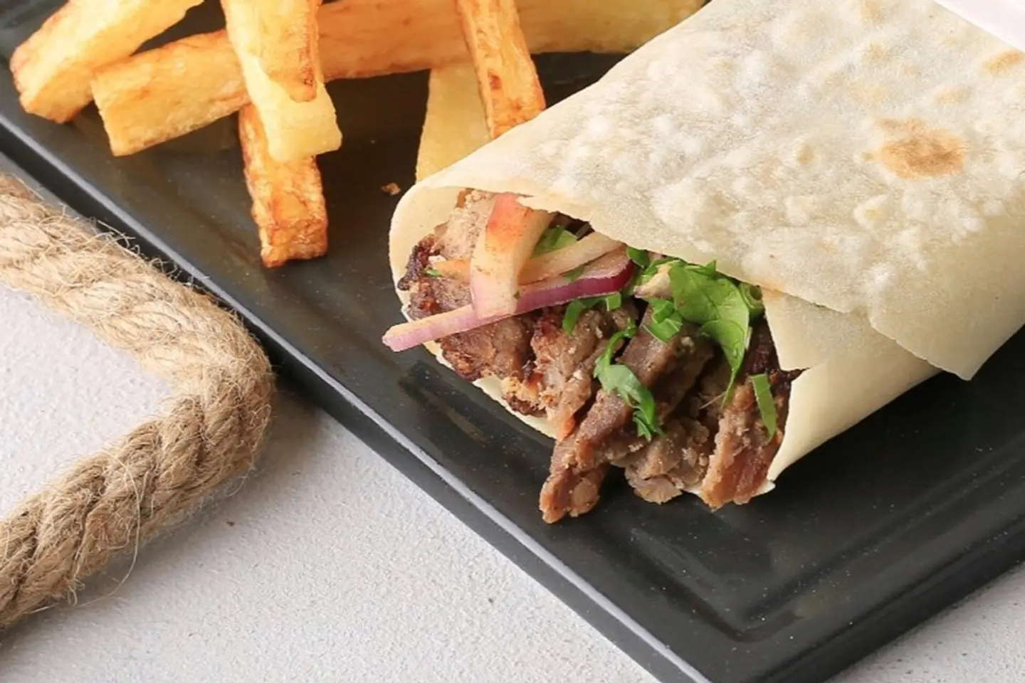 صاروخ لحم خبز صاج