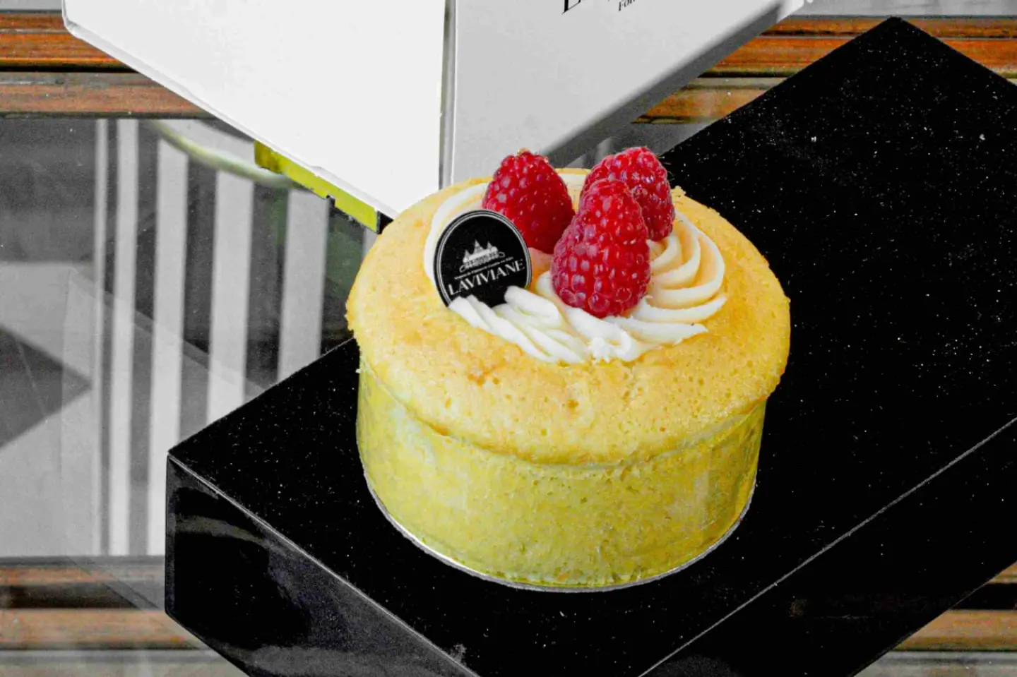 Lemon Cake   Small