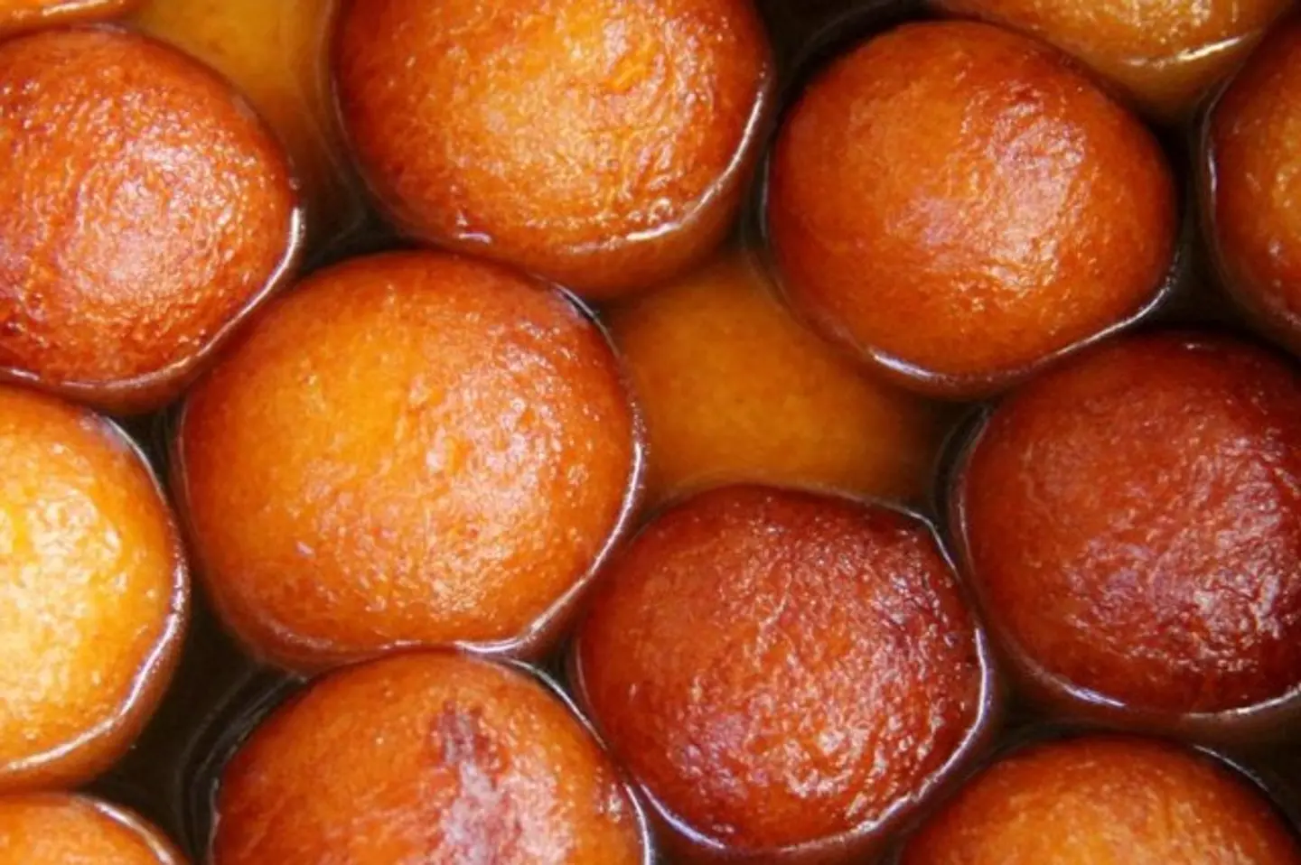جُلاب جامون