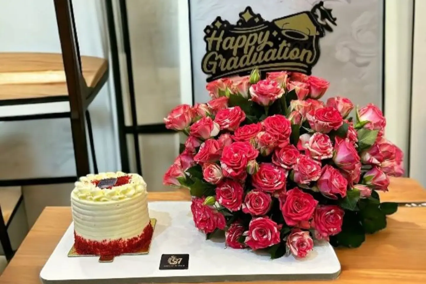 ورد بيبي دبل كلرمع كيكه - التخرج