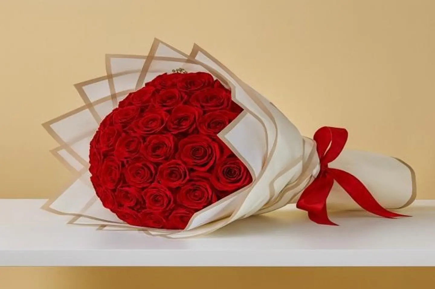 بوكيه قلب الورد