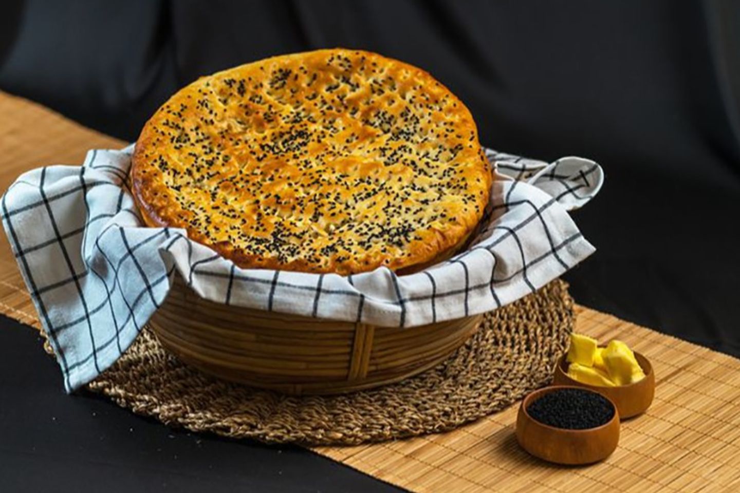 Kaloonji Naan