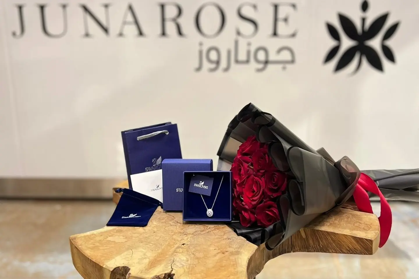 سوارفسكي و ورد ٣