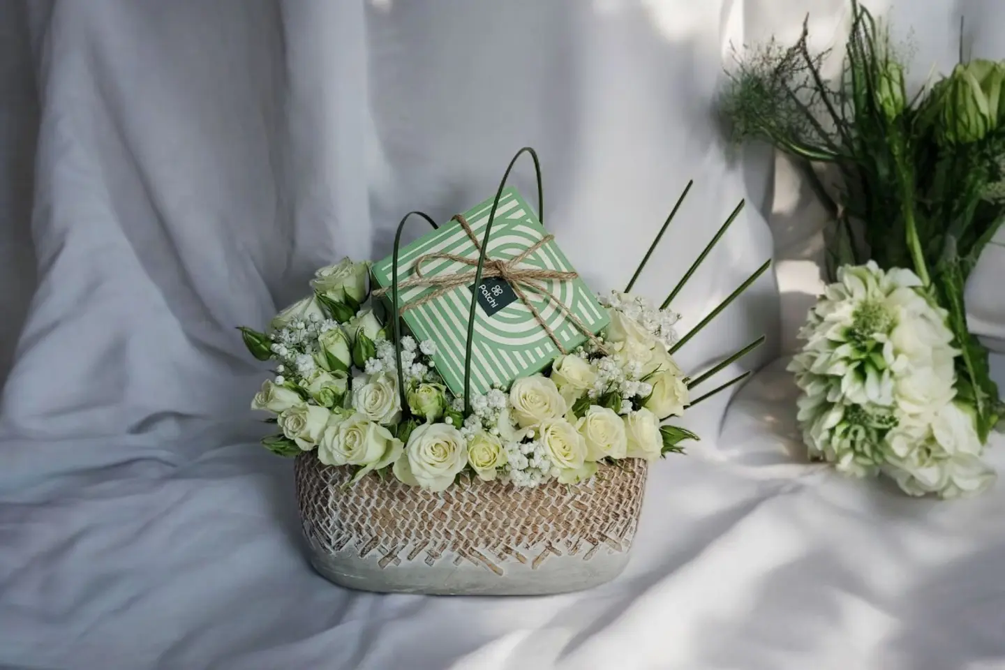 تحفة باتشي والزهور