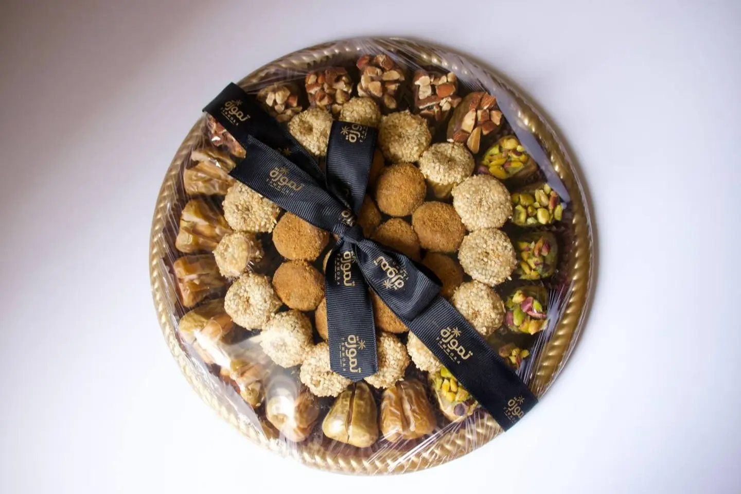 كبير تمر شوكلاته