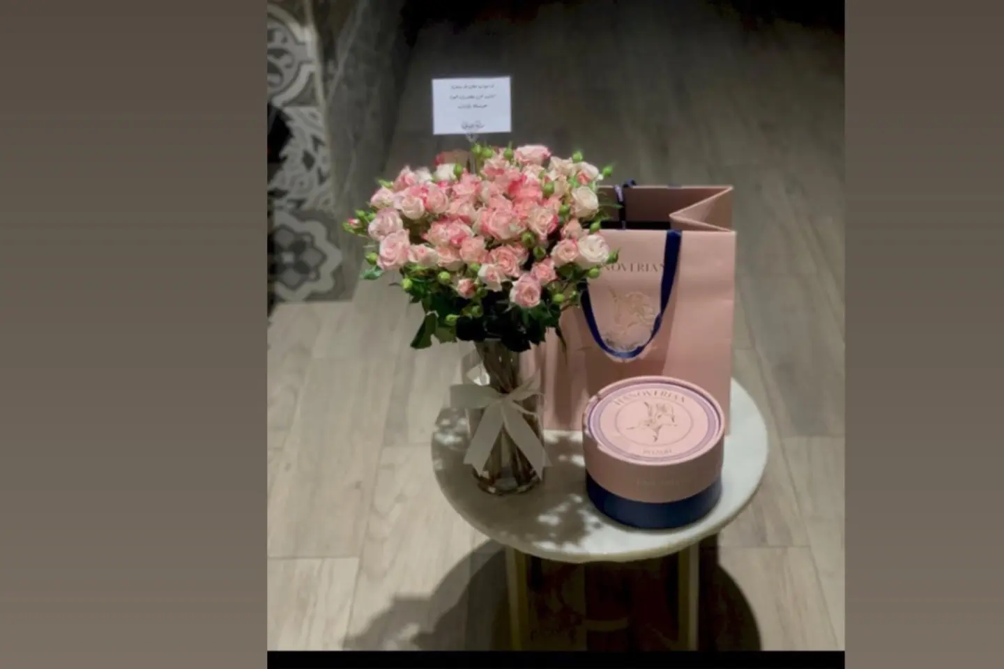 Hala Hano Freyan Vase With An Elegant Rose Design In The Vase