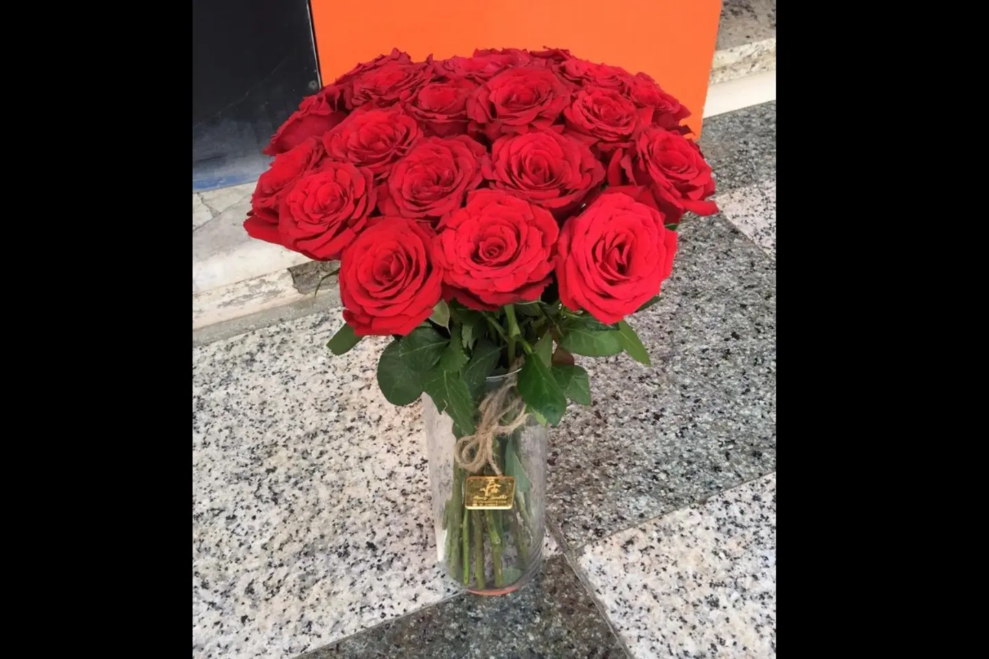 20 Red Roses Vase