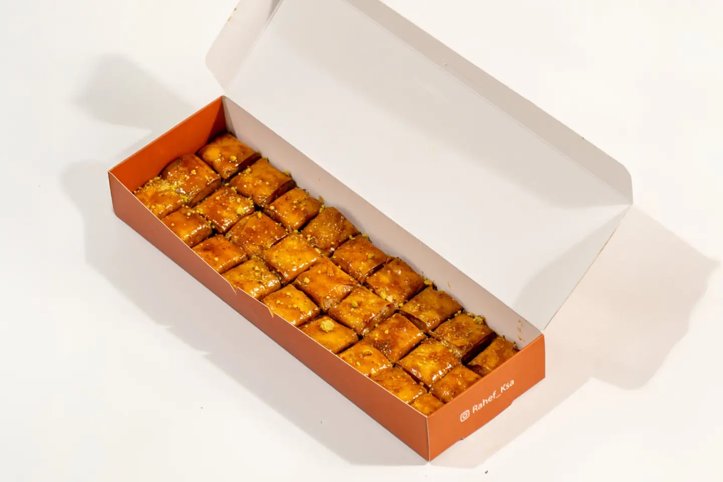 Rahef Cubes