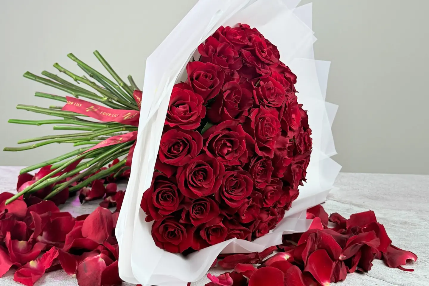 ار ٩