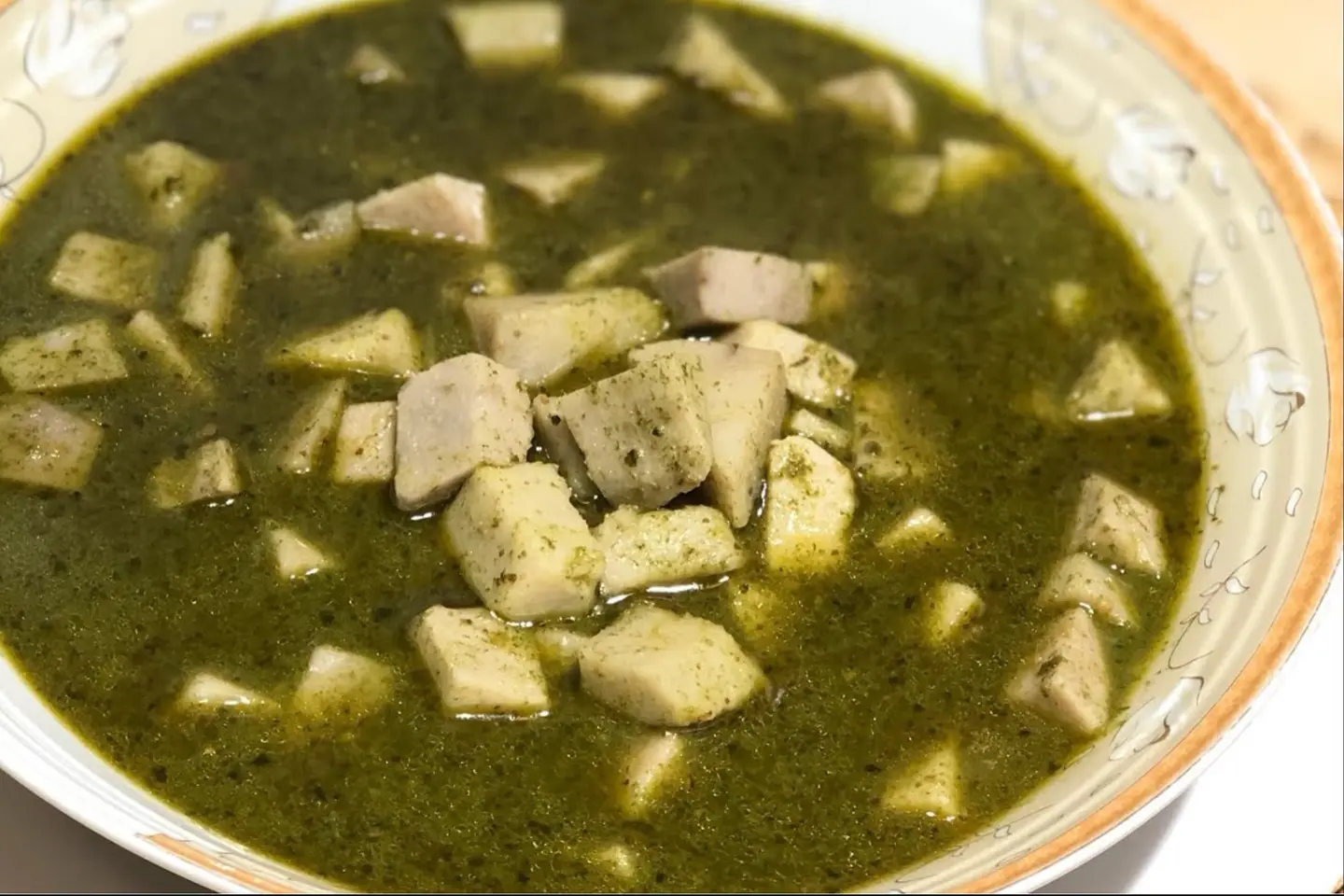 صحن قلقاس سادة