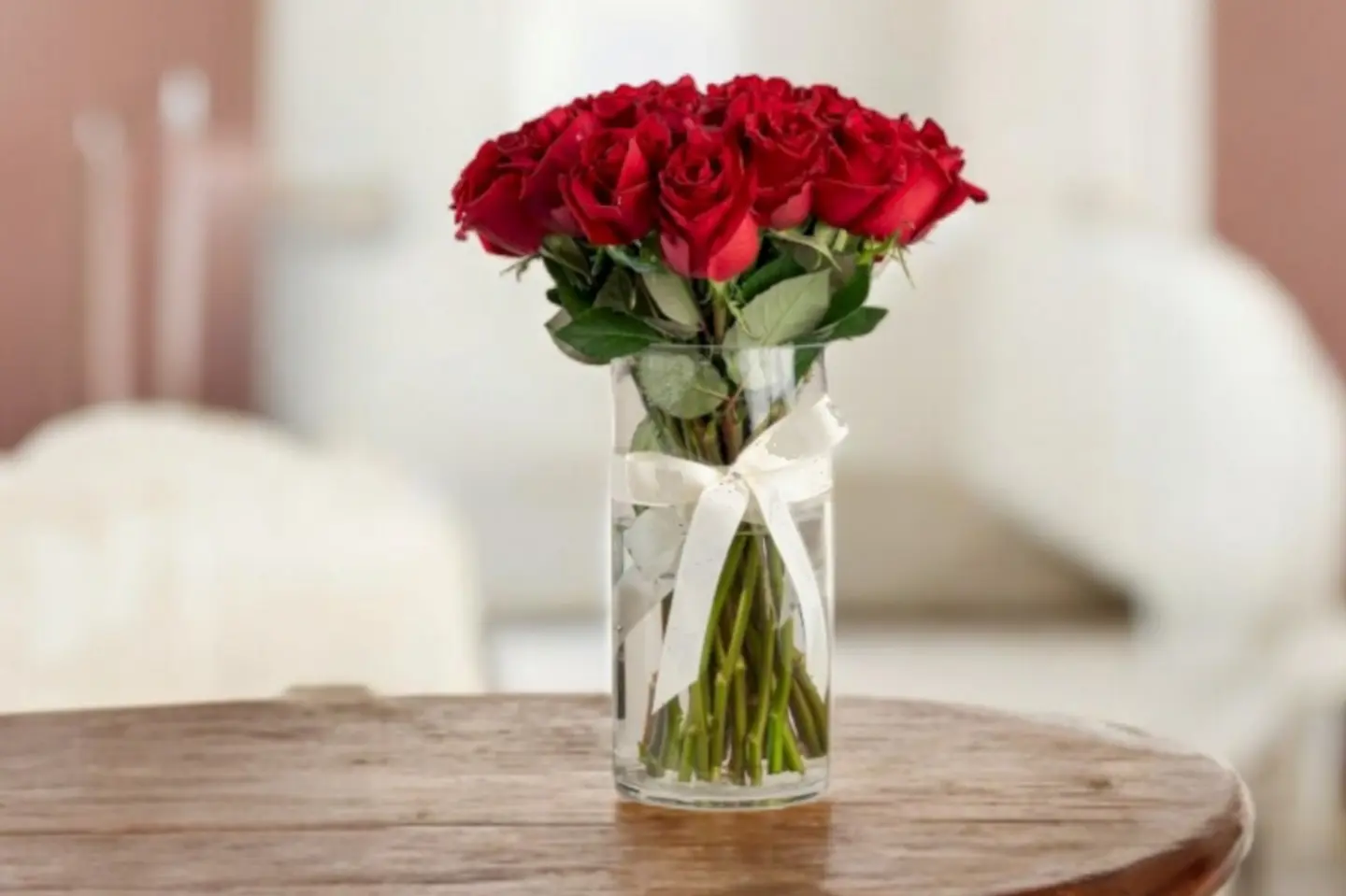 Red Rose Vase