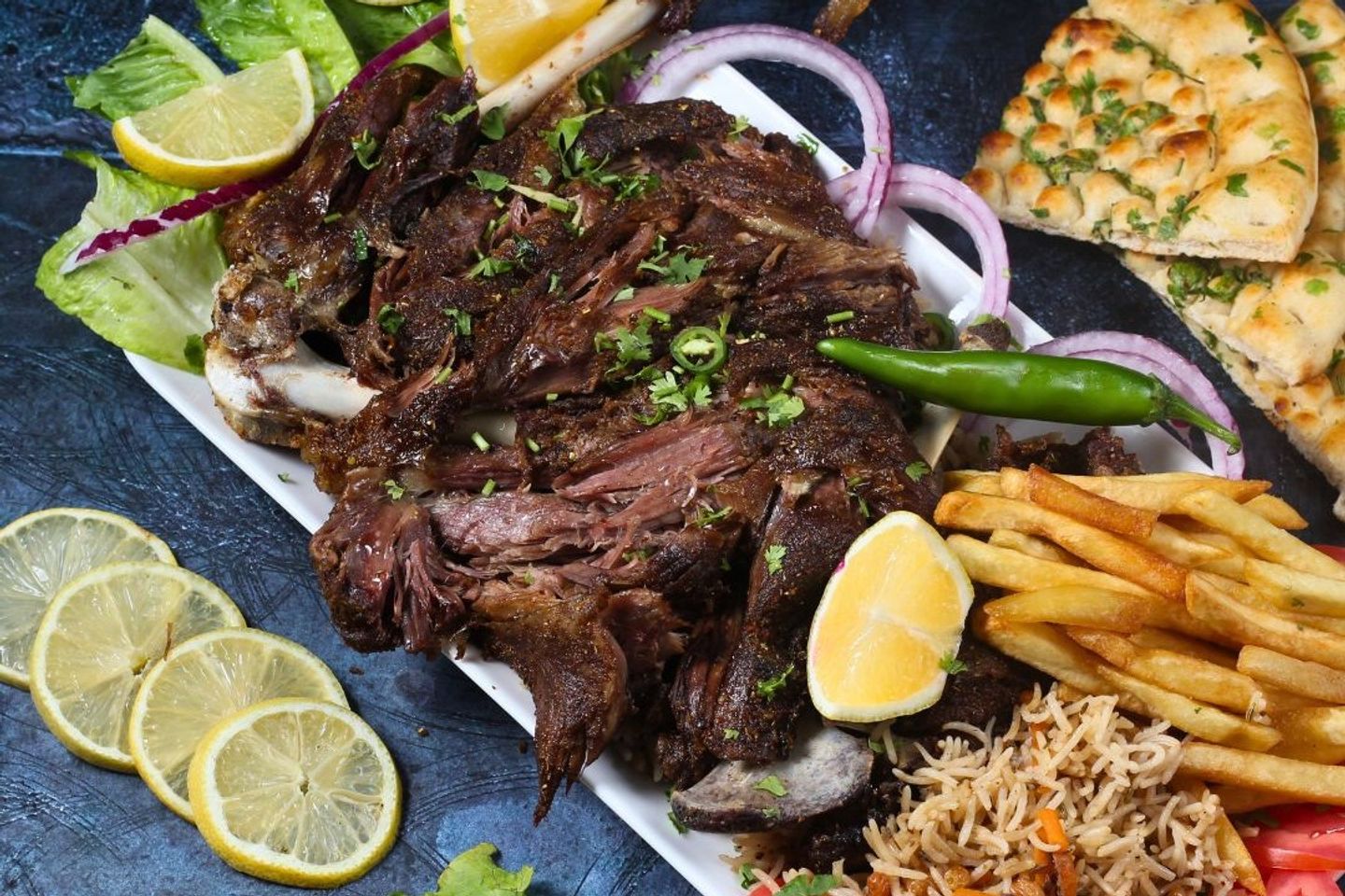 طبق لحم الضأن المشوي