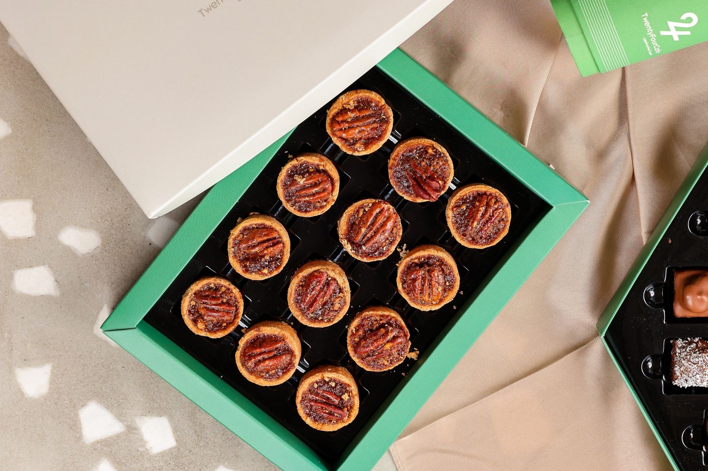Pecan Tart Box