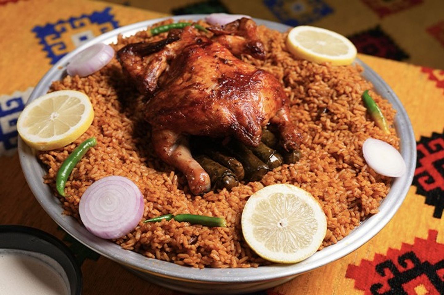 حبة شواية كاملة محشية ورق عنب