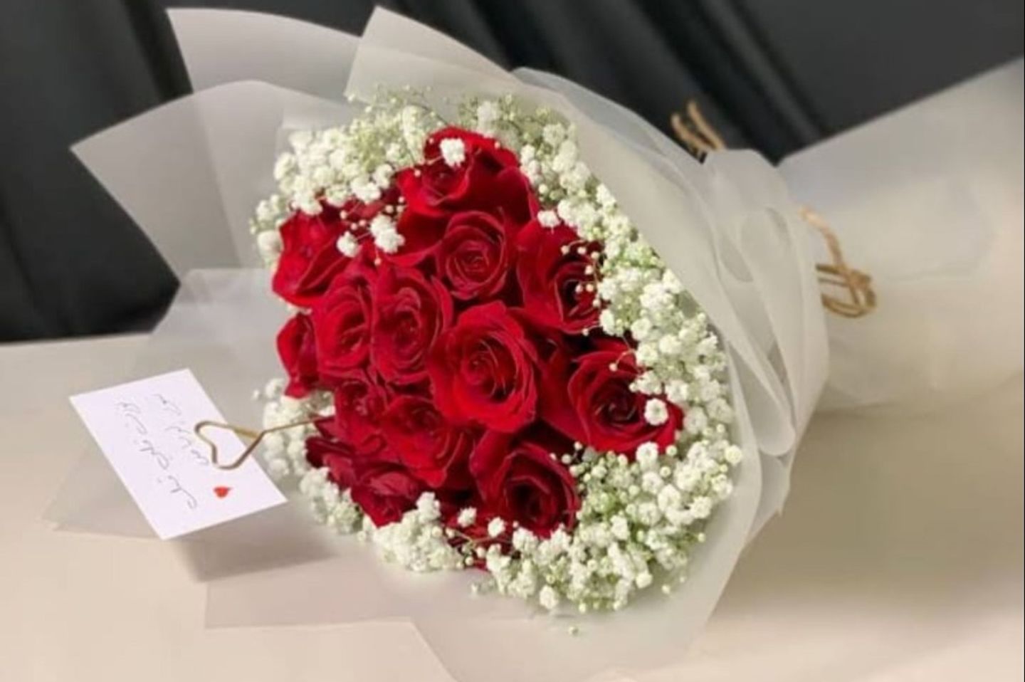 باقة ورد تغليف ثلجي