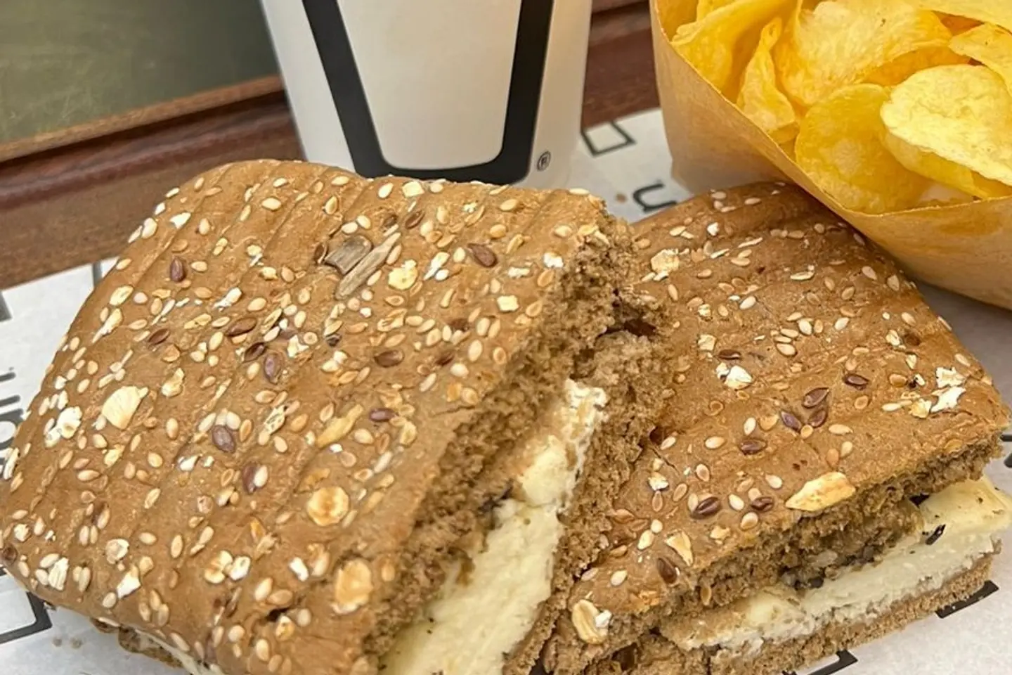 Halloumi Sandwich