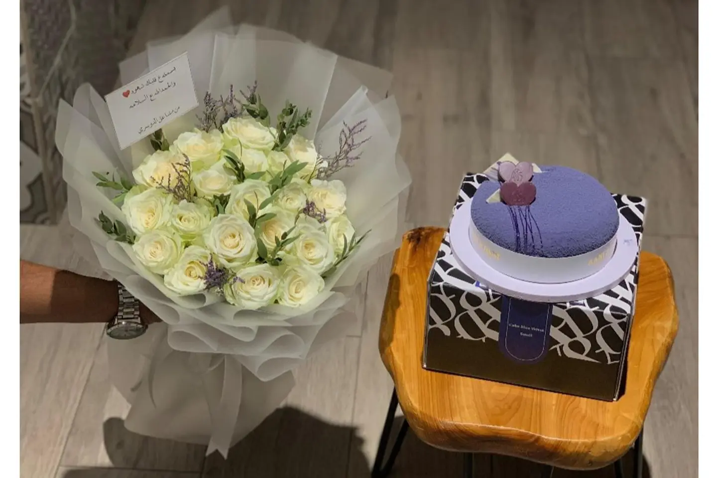 هدية اني وداني وورد