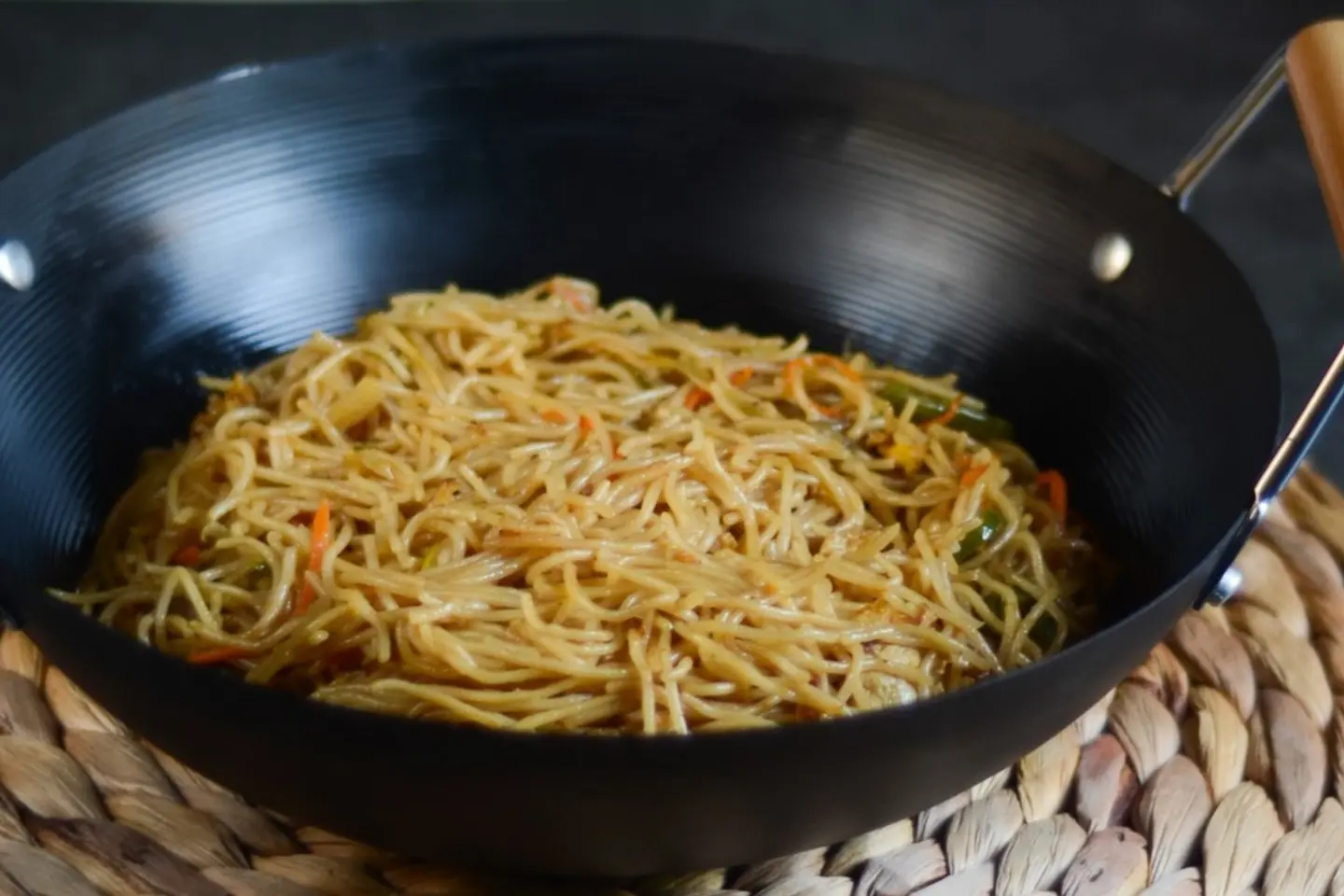 Dm Dm Noodles
