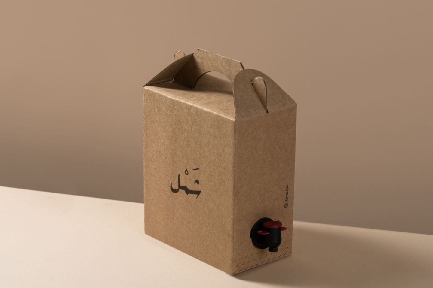 بوكس ‏قهوة سوداء