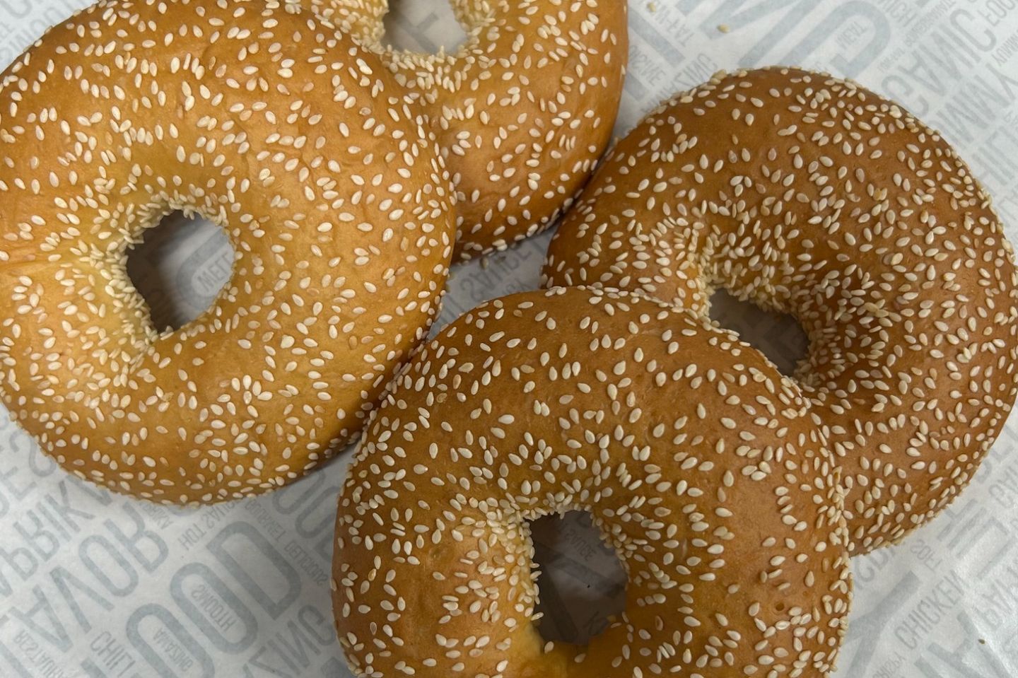 خبز الباجل أربع قطع