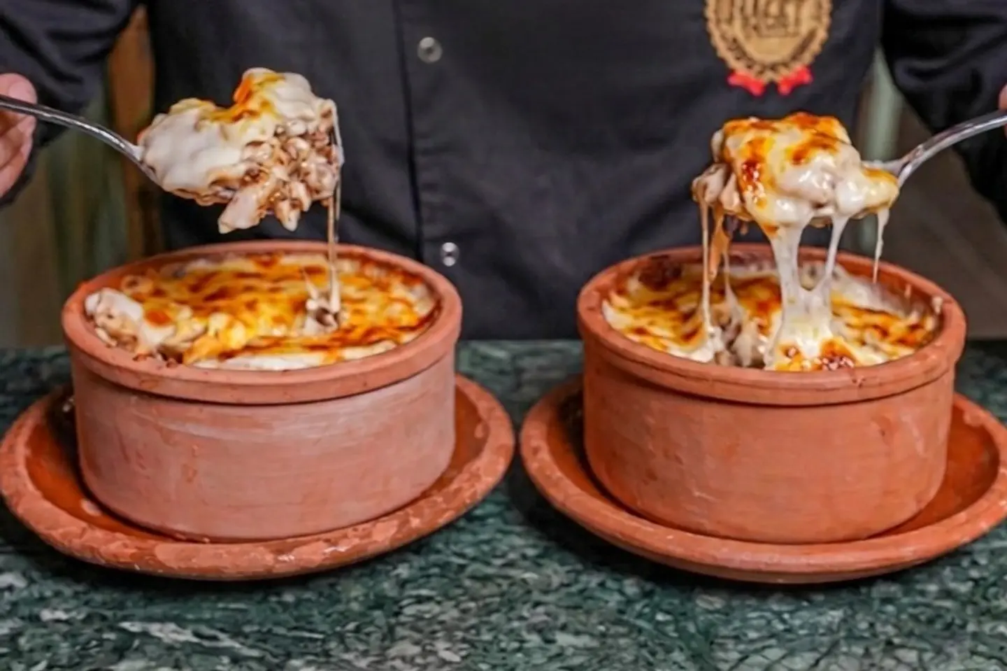 ٢ طاجن مكرونة بشاميل