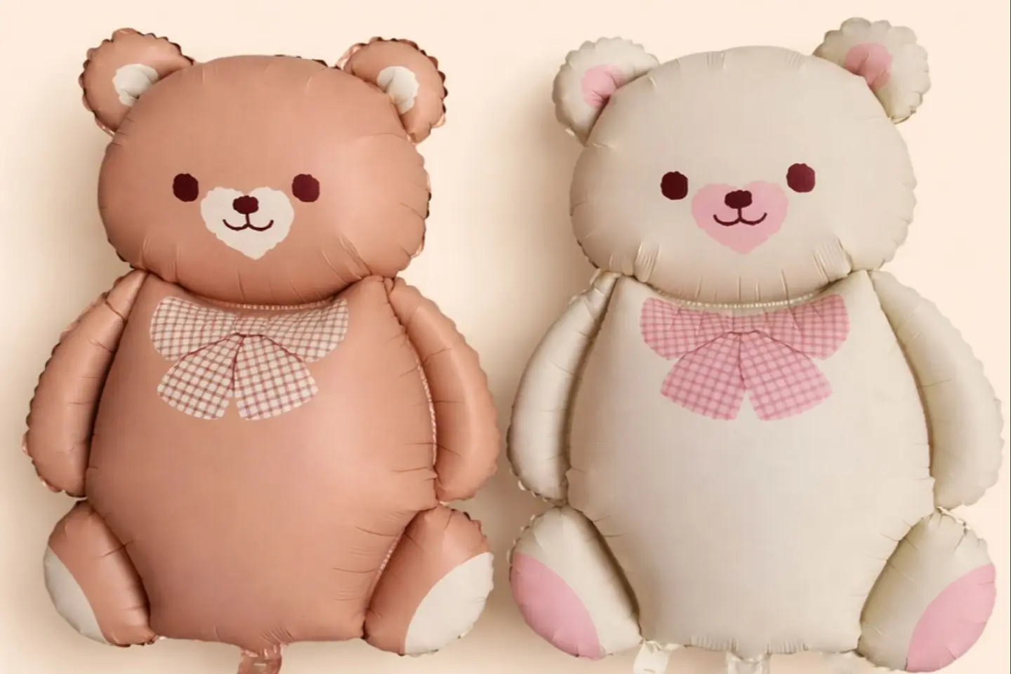 بالون دب بني هيليوم