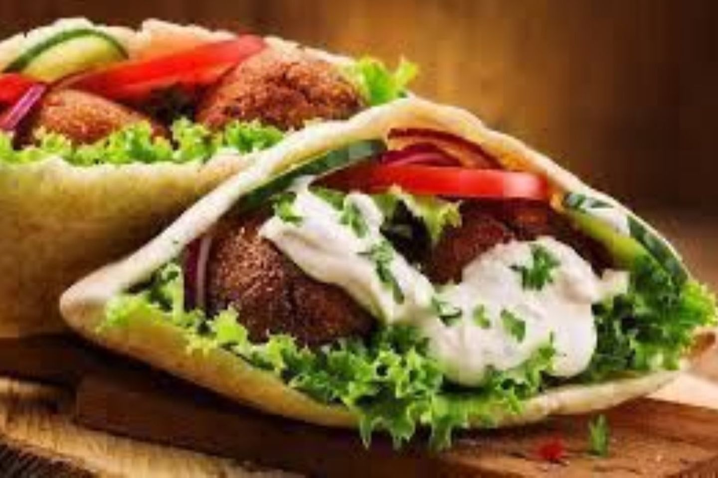 Special Falafel With Chips Sandwich