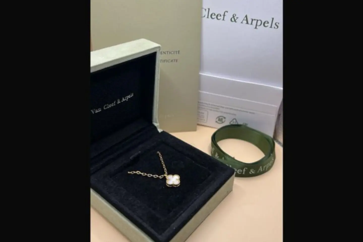 Brand Series   Van Cleef Arpels