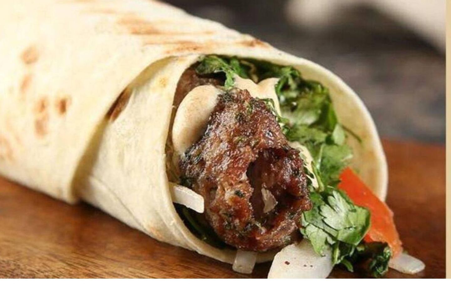 وجبة كباب اللحم